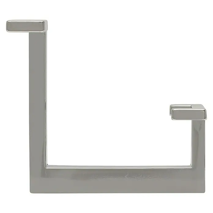 Siro Garderobenhaken 2324/ZN1 - L x B x H: 70 x 92 x 80 mm, Anzahl Haken: 1 Stk., Farbe: Chrom - Detailaufnahme eines eleganten, silbernen Handtuchhalters, der Funktionalität und modernes Design vereint. Ideal für jedes Badezimmer.