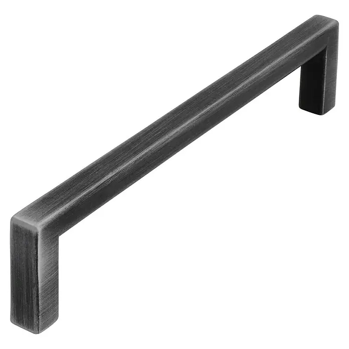 Siro Möbelgriff - Typ Möbelgriff: Bügel, L x B: 136 x 8 mm, Anthrazit, Material Möbelgriff: Stahl - Nahaufnahme eines gebürsteten, quadratischen Schubladengriffs aus dunklem Metall, der eine moderne und elegante Note verleiht.