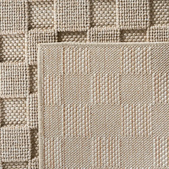 Flachgewebeteppich Helix 2203 - Beige, 340 x 240 cm, 100 % Polyester - Nahaufnahme eines beigen Webteppichs mit geometrischen Mustern, der die Textur und das Design hervorhebt.