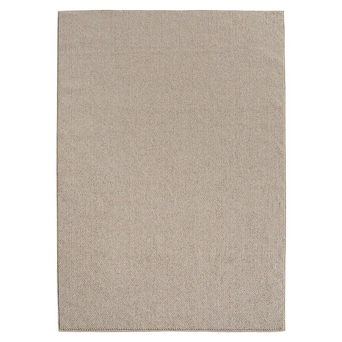 Flachgewebeteppich Helix 2200 - Beige, 150 x 80 cm, 100 % Polyester - Nahaufnahme einer beigen, quadratischen Strickdecke mit feiner Textur, ideal für gemütliche Stunden.