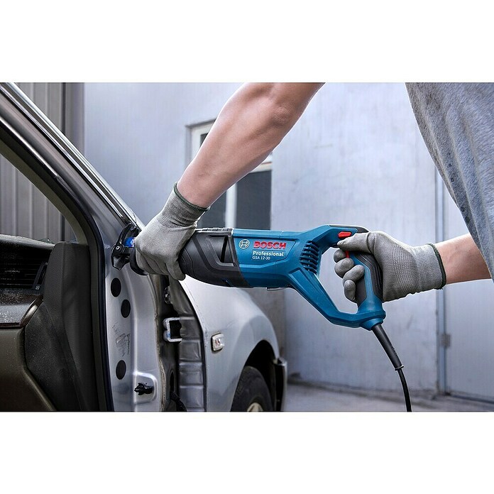 Bosch Professional Säbelsäge PRO GSA 12-30 (1 250 W, Hublänge: 30 mm) | BAUHAUS