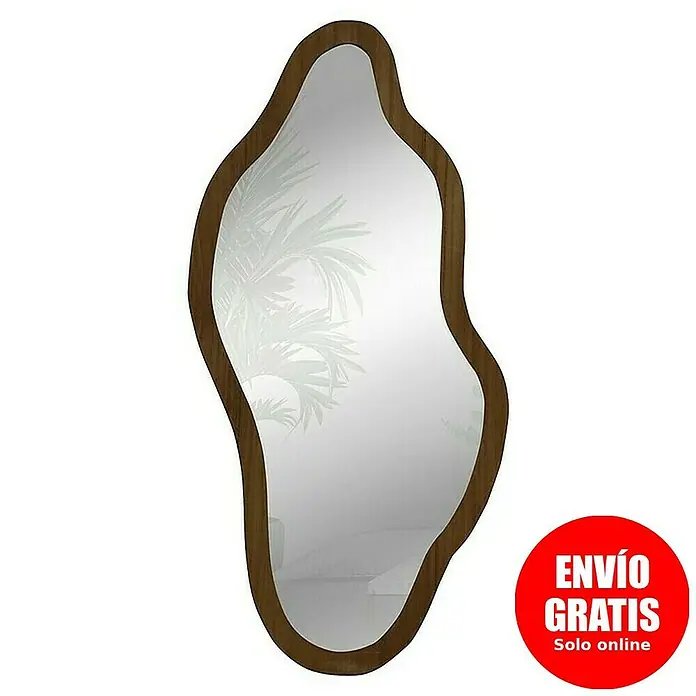 Espejo de pared Onda - 38 x 78 cm, Tabaco - Espejo de pared de forma irregular con marco de madera, que refleja una planta de interior y una oferta promocional.