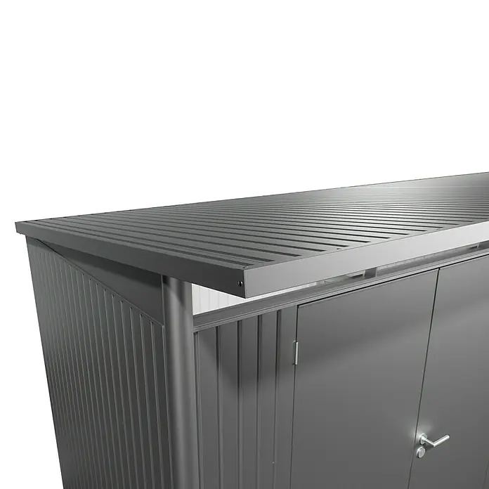Biohort AvantGarde Gerätehaus A6 - Außenmaß inkl. Dachüberstand (B x T): 260 x 260 cm, Stahl, Quarzgrau Metallic, Doppeltür - Nahaufnahme eines grauen Metallschuppens mit Wellblechdach und glatten Türen.
