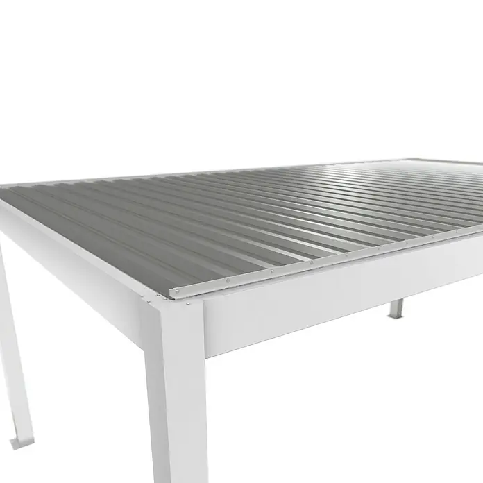 Biohort Pergola Lamellenpavillon Gr. 6 - B x T: 608 x 367,5 cm, Weiß - Silber Metallic, Material Gestell: Stahl - Weißes Metall-Pergola-Gestell mit grauem Wellblechdach.
