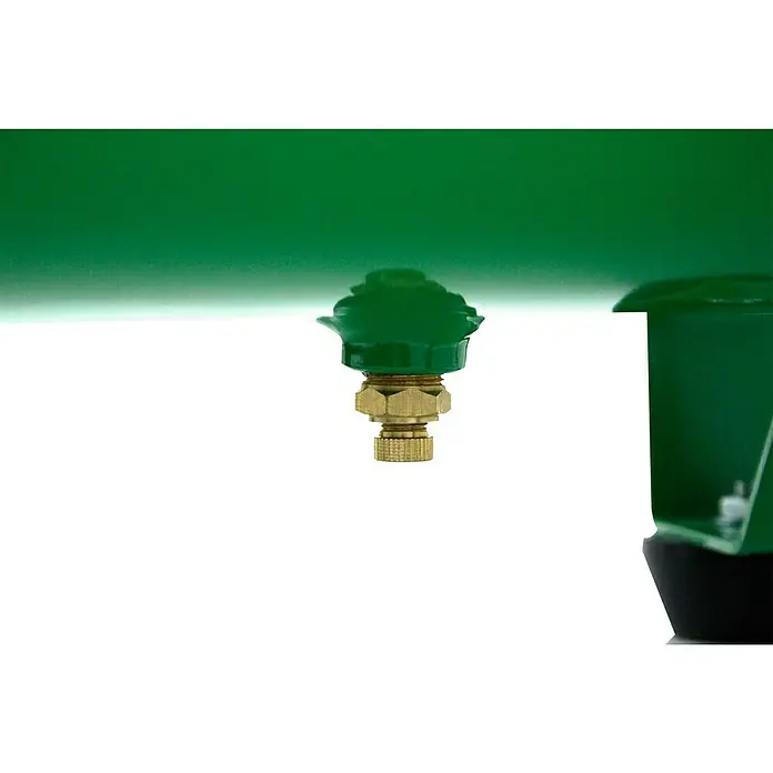 Prebena Kompressor Vigon 300 - Max. Druck: 8 bar, 50 l - Grüne Ventilkappe auf Messingfitting mit Sechskantmutter und gerändeltem Schaft.