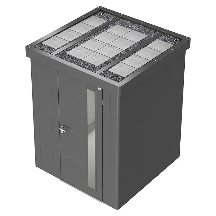 Biohort Neo Gerätehaus 2D - Außenbreite inkl. Dachüberstand: 348 cm, Außentiefe inkl. Dachüberstand: 236 cm, Stahl, Quarzgrau-Metallic, Doppeltür - Dunkelgraues modernes Gartenhaus mit Tür, Fenster und Flachdach aus Pflastersteinen und Kies.