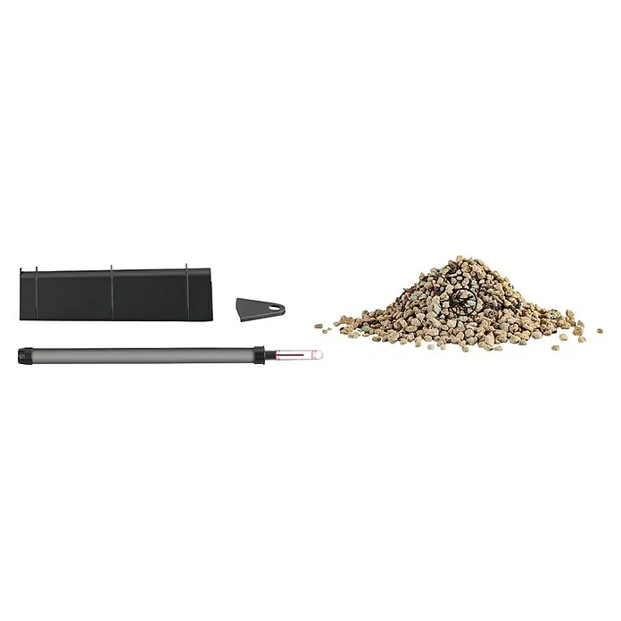 Lechuza Bewässerungs-Set - Kunststoff, Passend für: Cilindro 32 / Rondo - Schwarzes rechteckiges Gehäuse, kleine graue Halterung, grauer zylindrischer Sensor und ein Haufen heller Pflanzsubstrat-Pellets.
