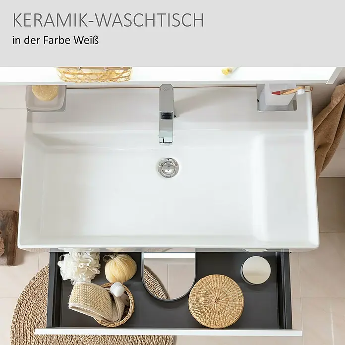 Camargue Curve Einbauwaschbecken - 81,5 x 46,5 cm, Hahnloch: Mitte, Mit Überlauf, Weiß - Weißer Keramik-Waschtisch mit Armatur und offener Waschtischschublade mit Badartikeln.