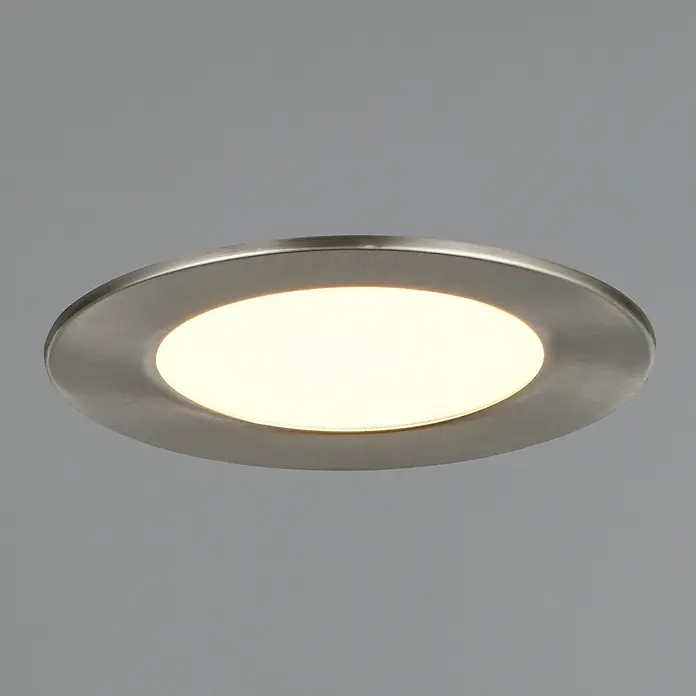 Trio Lighting Foco LED empotrable Virunga - 6 W, Blanco cálido, Diámetro: 12 cm, Níquel - Downlight LED empotrable de metal cepillado que emite luz blanca cálida.