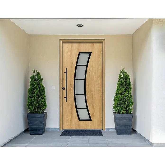 Splendoor Haustür Thermodoor PLUS SP10 Black Design - 100 x 210 cm, DIN Anschlag: Links, Eiche Natur/Tiefschwarz - Moderne Haustür aus hellem Holz mit schwarzer, gebogener Glaseinlage und langem schwarzem Griff in einem Eingangsbereich.