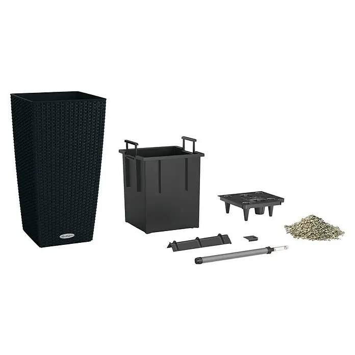 Lechuza Cottage Pflanzsäule eckig Cubico 30 - Außenmaß (L x B x H): 30 x 30 x 56,5 cm, Kunststoff, Graphit - Hoher schwarzer Flechtkübel mit Selbstbewässerungssystem-Teilen: Innentopf, Drainagegitter, Wasserstandsanzeiger und Substrat.