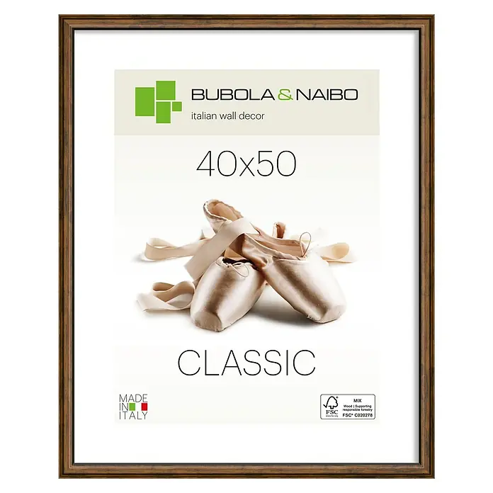 Bubola & Naibo Holzrahmen Ringa - 40 x 50 cm, Braun - Brauner Holzbilderrahmen 40x50 mit einem Anzeigedruck.
