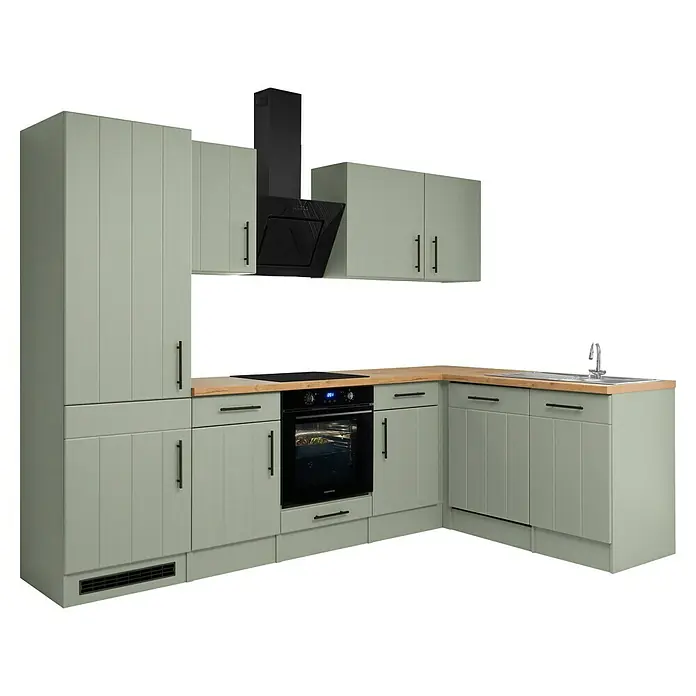 Respekta Winkelküche Anton Typ 2 - 172 x 280 cm, Schilfgrün, Mit Elektrogeräten - L-förmige Küchenzeile mit salbeigrünen Schränken, Holzplatte, schwarzem Backofen, Kochfeld und Dunstabzugshaube.