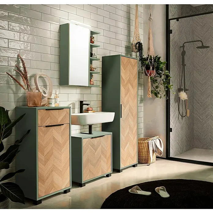 Schildmeyer Piazza Midischrank - B x T x H: 40 x 33 x 91 cm, Eiche/Pistazie, Matt - Badezimmermöbel-Set: salbeigrüner Waschtisch und Schränke mit hellen Fischgrät-Holzfronten.