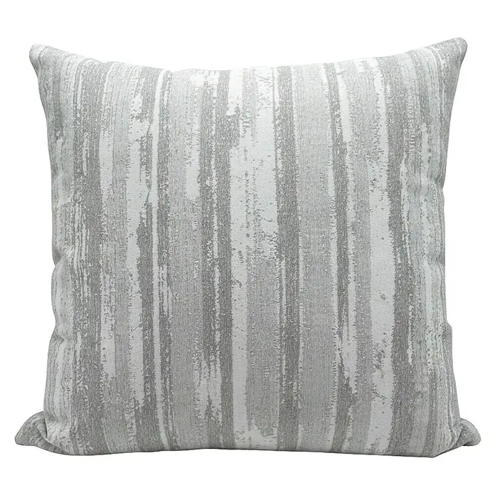Cojín Rugat raya - 45 x 45 cm, Poliéster, Gris, Cuadrado - Cojín decorativo con un patrón de rayas gris y blanco texturizado.