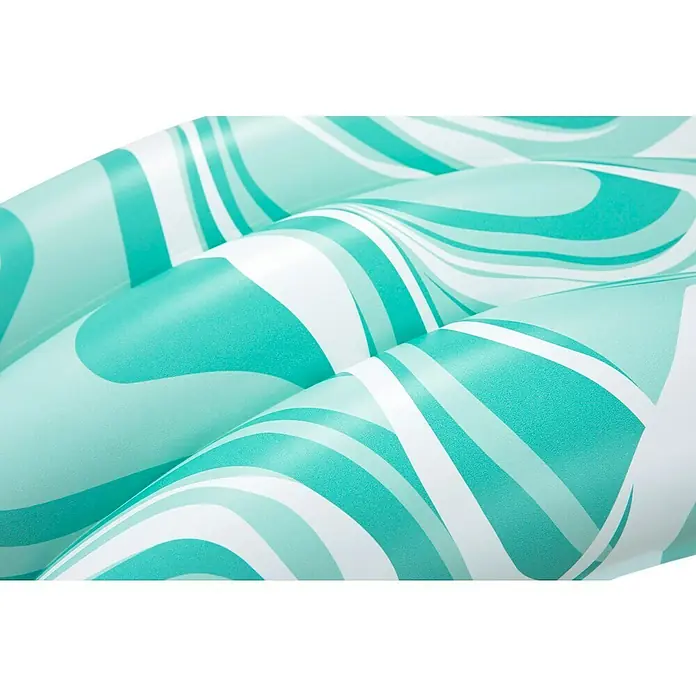 Bestway Schwimmkissen Mondwelle - 47 x 74 x 9 cm, Grün - Gerolltes Dekorationspapier mit wellenförmigem Streifenmuster in Minzgrün und Weiß.