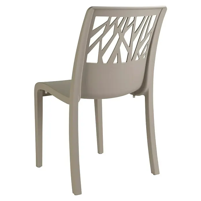 Grosfillex Stapelstuhl Set Vegetal - 4 Stk., Polypropylen, Beige, B x T x H: 60 x 58 x 88 cm - Hellbrauner Kunststoffstuhl mit abstraktem ausgeschnittenem Muster in der Rückenlehne, von hinten gesehen.