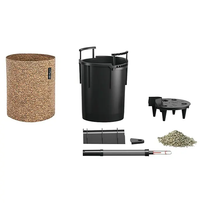 Lechuza Pflanztasche - Ø x H: 32 x 33 cm, Kork, Kork Dunkel - Bestandteile eines Bewässerungssystems für Pflanzen: strukturierter Topf in Korkoptik, schwarzer Innentopf, Wasserstandsanzeiger und Granulat.