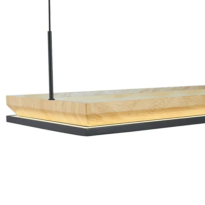 Direct Signs LED-Pendelleuchte Tobi Akus - 83 W, L x B x H: 94,4 x 19,4 x 150 cm, Schwarz, Holzdekor, Warmweiß - Moderne rechteckige Pendelleuchte mit hellem Holz, dunklem Metallsockel und beleuchtetem LED-Streifen, aufgehängt an einem schwarzen Kabel.