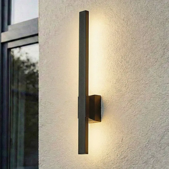 Lindby Außenwandleuchte Sakari - schwarz, schwarz, IP54
