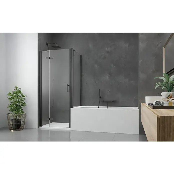 GEO Alu-Verbundplatte - 150 x 255 cm, Schiefer - Modernes Badezimmer mit schwarzer Duschkabine, weißer Badewanne und Holzwaschtisch.