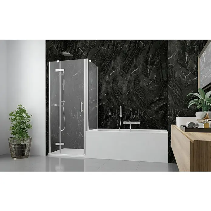 GEO Alu-Verbundplatte - 150 x 255 cm, Gunmetal - Glasduschkabine und weiße Badewanne in einem Bad mit schwarzen Marmorwänden.