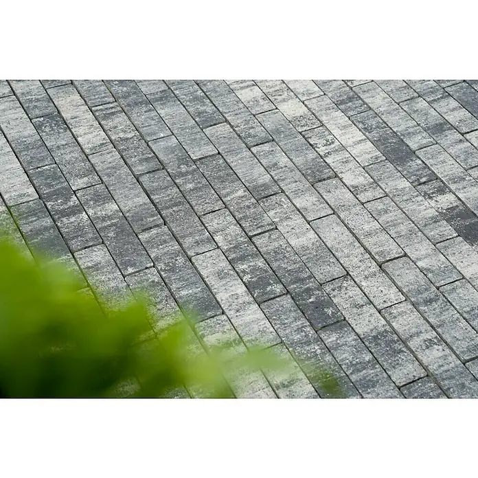 Diephaus Pflasterstein Lorain - Weiß/Schwarz, 24 x 6 x 7 cm, Rechteckig - Grau-weiß melierte rechteckige Pflastersteine in diagonalem Muster verlegt.