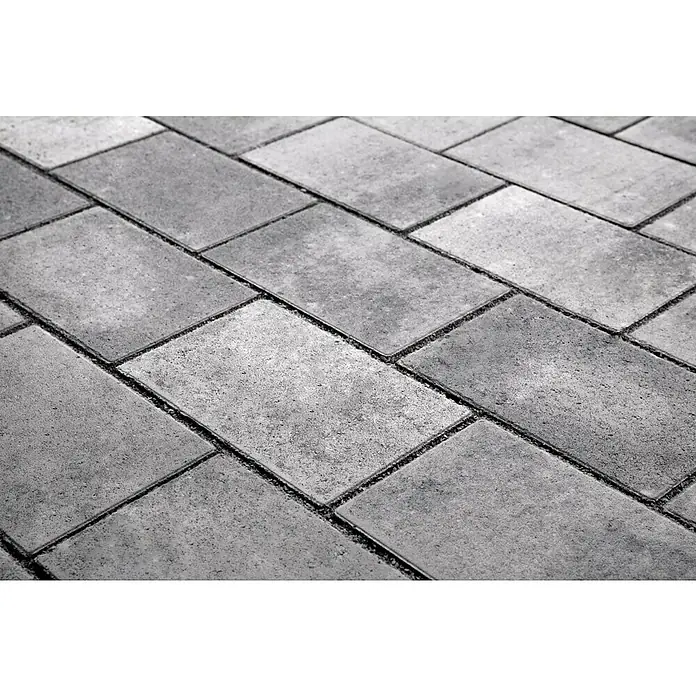 EHL EIBA Pflasterstein - 33 x 16,5 x 8 cm, Grau-Anthrazit, Beton - Graue, texturierte Rechteckpflastersteine in diagonalem Muster mit kiesgefüllten Fugen.