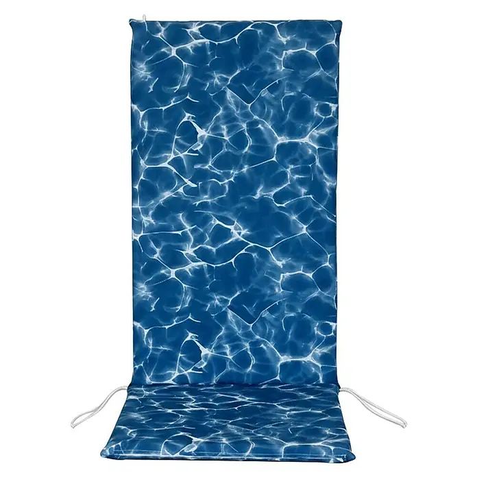 Cojín para asiento de posiciones Piscina - Sillón de posiciones, 1 ud., L x An x Al: 120 x 45 x 3,5 cm, Azul - Cojín azul para silla con patrón de ondas de agua blancas y lazos blancos.