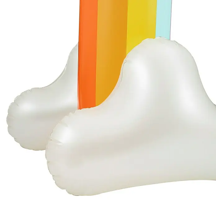 Funsicle Wassersprüher Over the Rainbow - Mehrfarbig, B x H: 251 x 190 cm - Lebendiger aufblasbarer Regenbogen-Schwimmkörper mit zwei bauschigen weißen Wolken.
