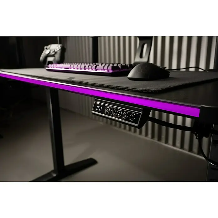 Nacon Mesa de escritorio PCGD-ELEC - L x An x Al: 60 x 120 x 118 cm, Iluminación LED, Altura regulable - Escritorio gaming negro con luz LED morada y panel de control digital de altura (072), mostrando teclado, ratón y mando.