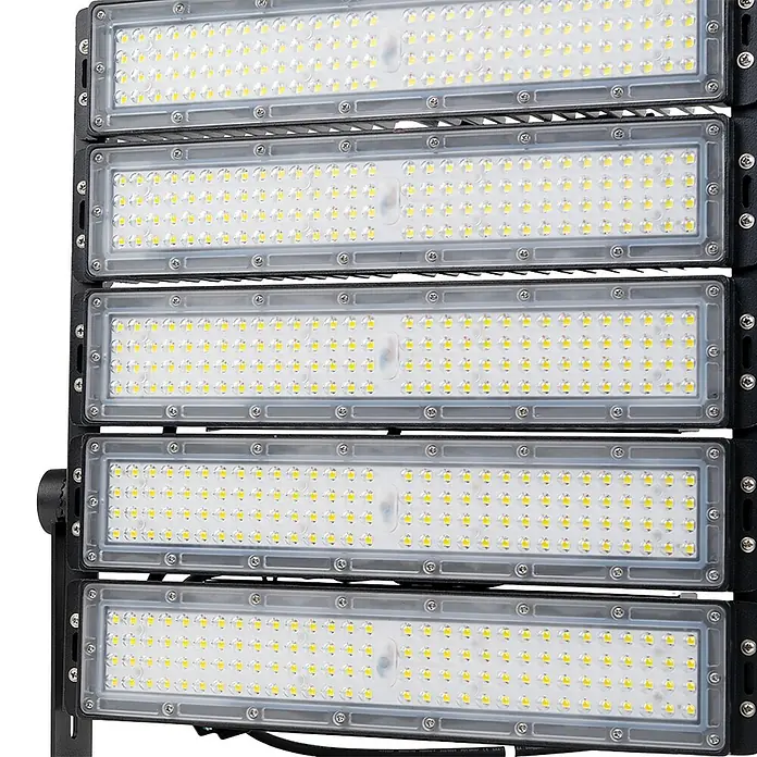 Enovalite LED-Strahler - 800 W, 104.000 lm, L x B x H: 84 x 31,9 x 7 cm, IP66