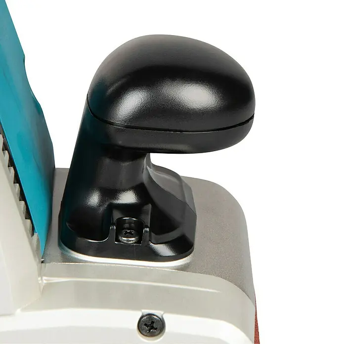 Makita Elektro-Bandschleifmaschine 9403J - 1.200 W - Schwarzer Griff eines Elektrohobels, zeigt türkise und silberne Gehäusekomponenten und eine Befestigungsschraube.