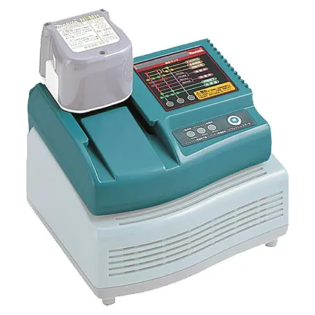 Makita  Adapter ADP03