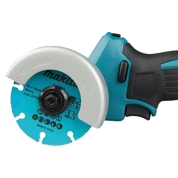Makita LXT 18V Amoladora angular de batería DMC300Z - 18 V, Sin batería - Amoladora angular inalámbrica azul y negra con protector gris claro y disco de corte azul.