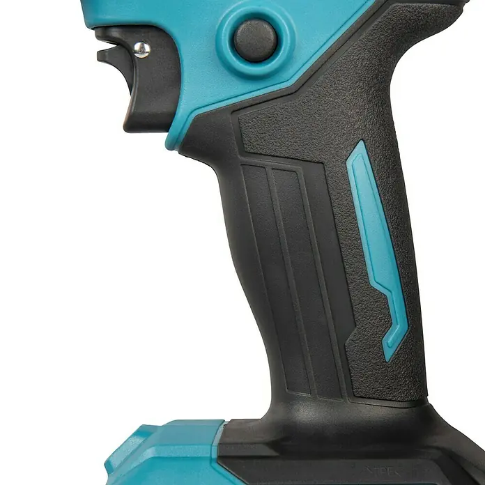 Makita XGT 40V max. Akku-Heißluftgebläse HG001G - 40 V, Ohne Akku, Temperaturbereich: 0 °C - 600 °C - Nahaufnahme eines Elektrowerkzeuggriffs mit türkisfarbenem und schwarzem, strukturiertem Griff, mit Abzug und rundem Knopf.