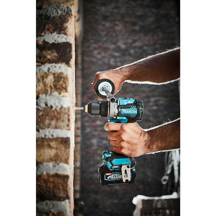 Makita XGT 40V max. Taladro atornillador percutor de batería HP001GZ (40 V, 2 baterías, 2,5 Ah, 41 Nm) | BAUHAUS