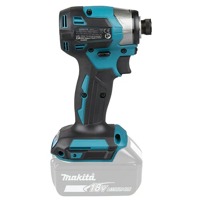 Makita LXT 18V Akku-Schlagschrauber DTD173Z - 18 V, Ohne Akku - Ein schwarz-türkiser Makita DTD173 18V Akku-Schlagschrauber mit angeschlossenem 18V Lithium-Ionen-Akku.