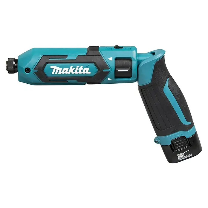 Makita Llave de impacto de batería TD022DSE - 7,2 V, 2 baterías, 1,5 Ah - Destornillador inalámbrico Makita 7.2V Li-Ion, turquesa y negro, con mango articulado.