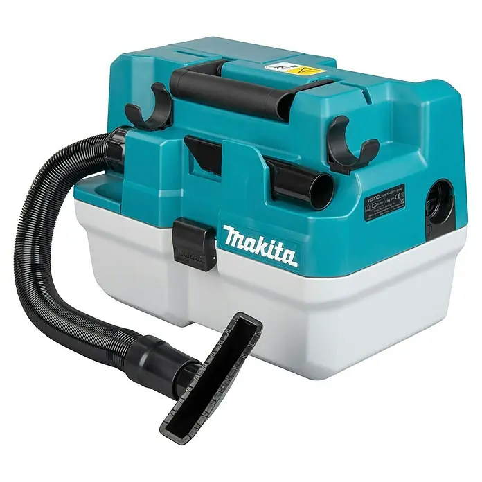 Makita XGT 40V max. Akku-Nass-Trockensauger VC013GLZ03 - 40 V, Ohne Akku, Behältervolumen: 7,5 l - Makita VC013GL Akku-Staubsauger in Türkis und Weiß mit schwarzem Schlauch und Fugendüse, einsatzbereit.