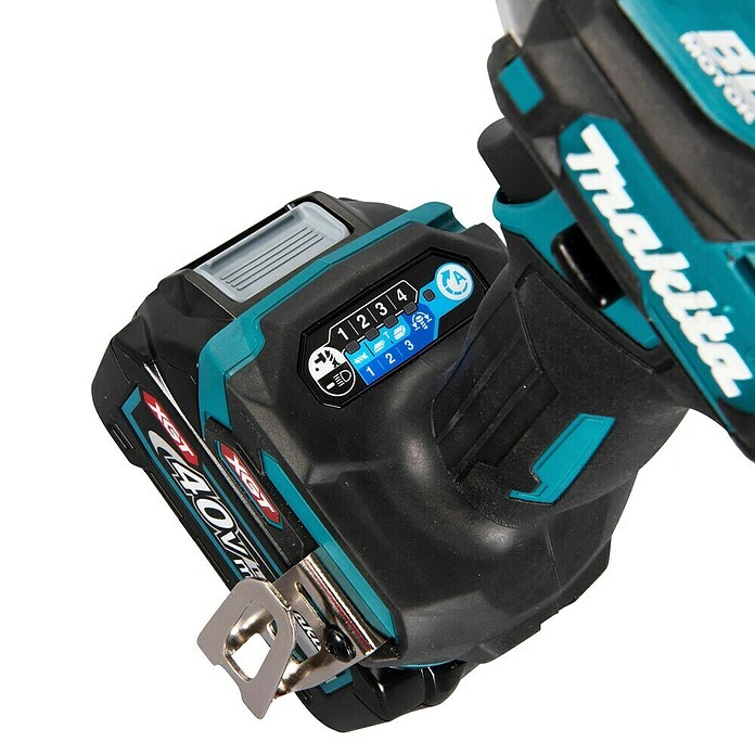 Makita XGT 40V max. Llave de impacto de batería TD001GZ (40 V, 2 baterías, 2,5 Ah) | BAUHAUS