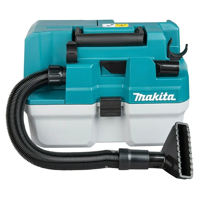Makita XGT 40V max. Akku-Nass-Trockensauger VC013GLZ03 - 40 V, Ohne Akku, Behältervolumen: 7,5 l - Tragbarer Makita Staubsauger in Türkis und Weiß mit schwarzem Schlauch und aufgesetzter Flachdüse.