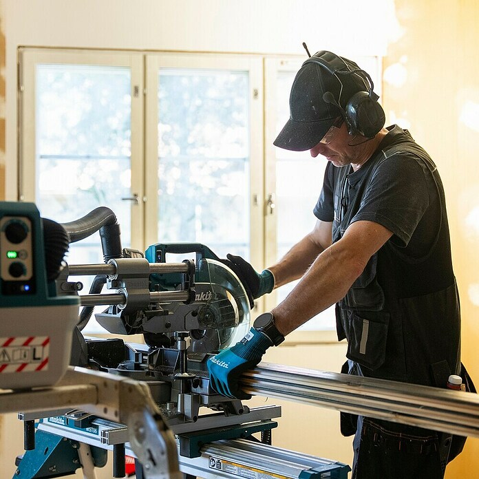 Makita XGT 40V max. Ingletadora de batería LS002G (40 V, Sin batería, 4.800 r.p.m.) | BAUHAUS