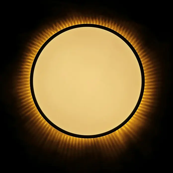 Brilliant LED-Deckenleuchte rund Solistra - 24 W, Ø x H: 44,5 x 9,5 cm, Weiß, Neutralweiß - Runde Deckenleuchte mit warmgelbem Licht und einzigartigem radialem Muster.