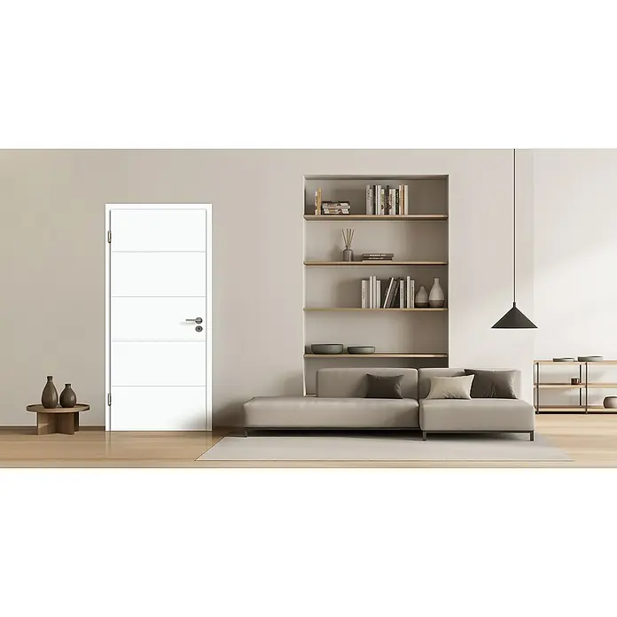 Kilsgaard Zimmertür 14/14 - 735 x 1.985 mm, DIN Anschlag: Links, Weiß lackiert, ähnlich RAL 9010, Röhrenspan, Weiße V-Fugen - Weiße Innentür mit horizontalen Paneelen und silbernem Griff.