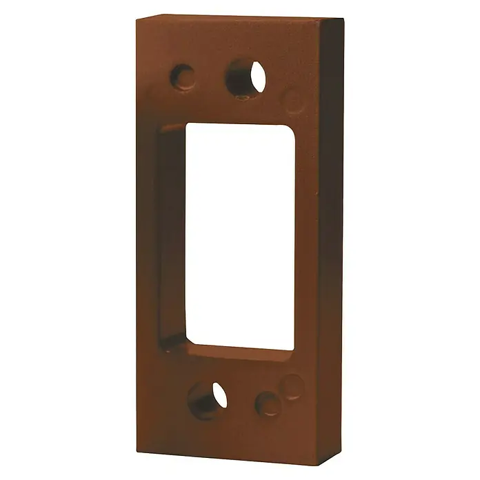 Basi Distanz-Abstandshalter - Passend für: BASI Panzer-Riegelschloss, L x B x S: 68 x 30 x 2 mm, Braun - Robustes braunes Rechteckrahmen mit zentraler Öffnung und Befestigungslöchern.