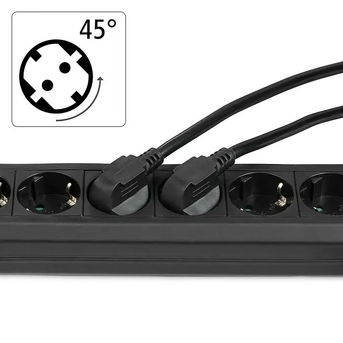 Hama Steckdosenleiste 0047759 - Anzahl Steckdosen: 6 Stück, Kabellänge: 1,4 m, IP20, Schwarz - Schwarze Steckdosenleiste mit 45-Grad-Winkelsteckplätzen für effiziente Raumnutzung, mit zwei schwarzen Steckern.