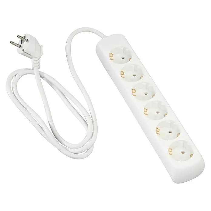 Hama Steckdosenleiste 0030383 - Anzahl Steckdosen: 6 Stück, Kabellänge: 1,4 m, IP20, Weiß - Weiße Mehrfachsteckdose mit sechs Steckdosen und aufgerolltem Kabel mit Stecker.