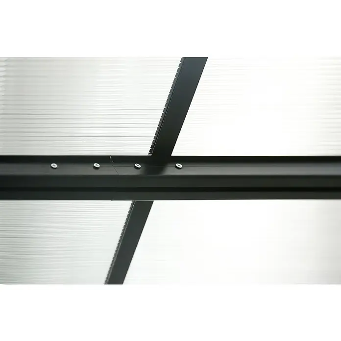 Westmann Terrassenüberdachung Bruce 617 - L x B x H: 300 x 617 x 270 cm, Schwarz - Dunkle Metallträger kreuzen sich über transluzenten Wellplatten, mit Schrauben befestigt.