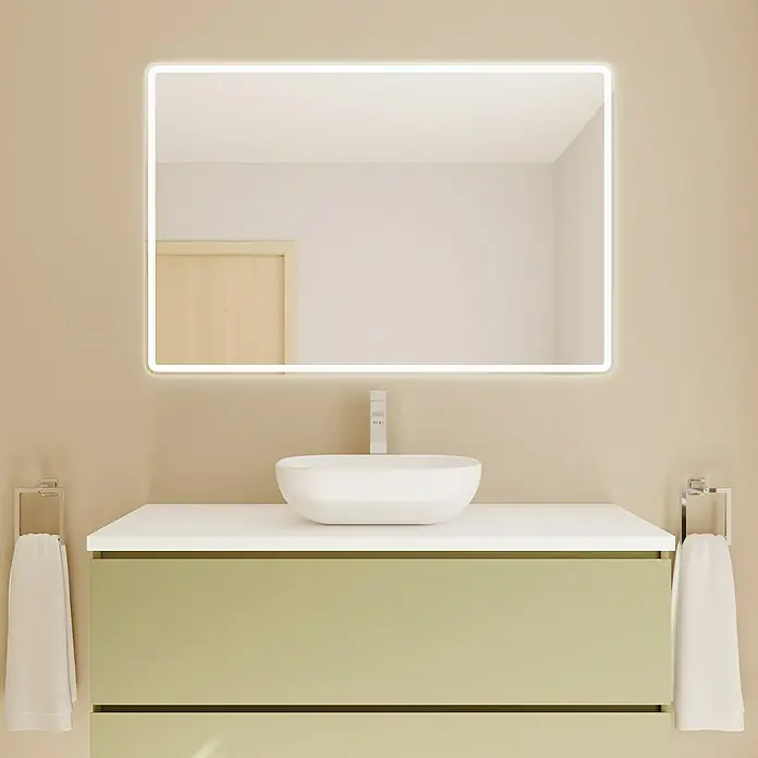 Encimera para lavabo - 46 x 121 x 3 cm, Blanco Seda - Espejo de baño rectangular iluminado con LED sobre un mueble verde claro con lavabo blanco y grifo cromado.